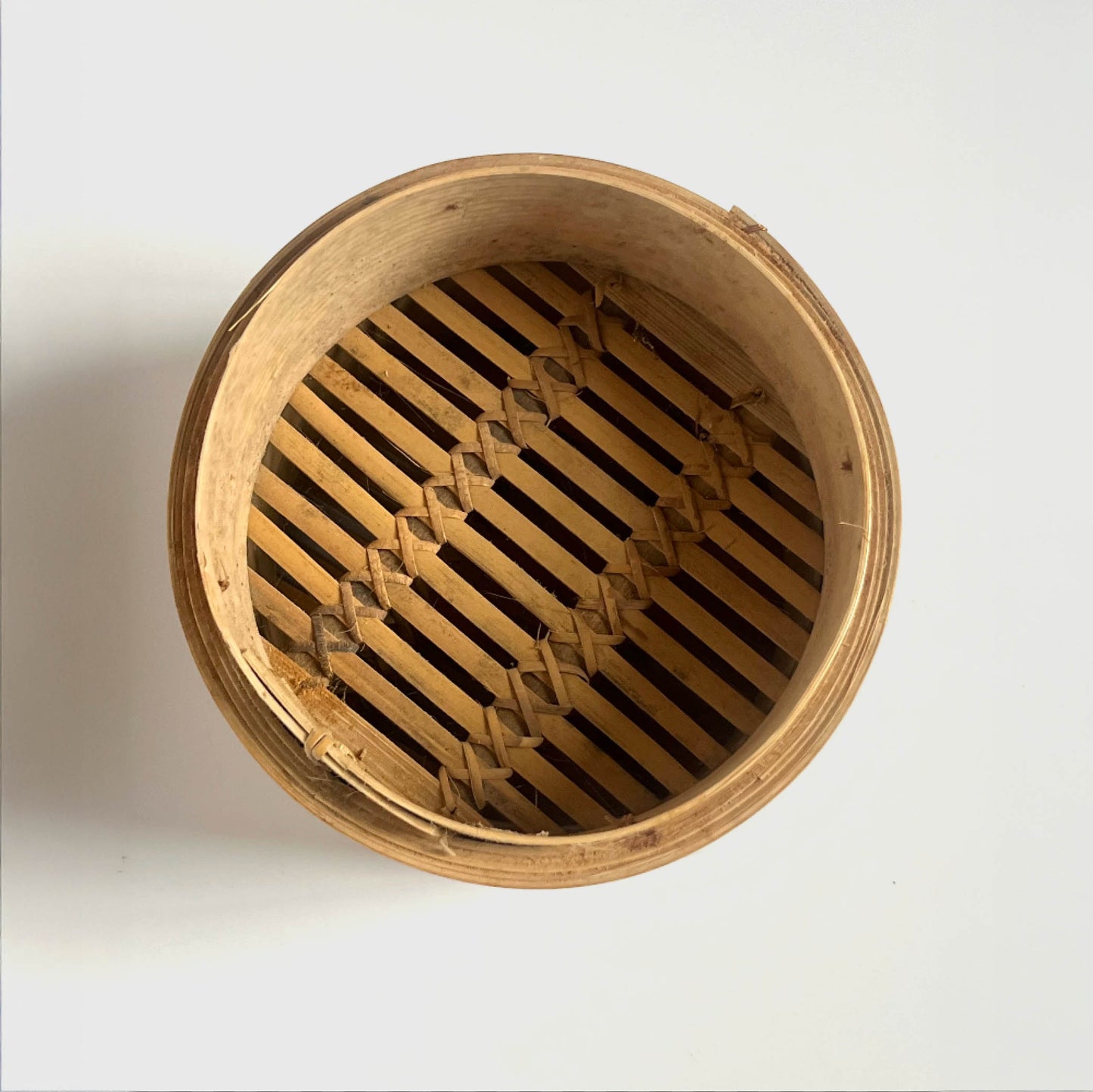 SMALL VINTAGE BAMBOO STEAMER