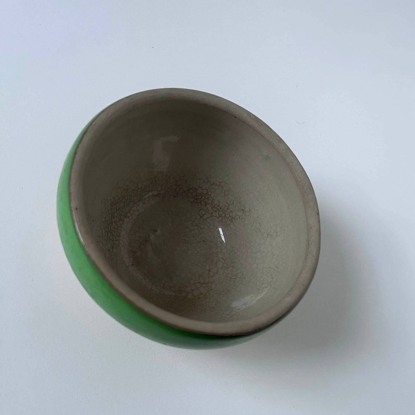 ANTIQUE CERAMIC BOWL/CACHEPOT